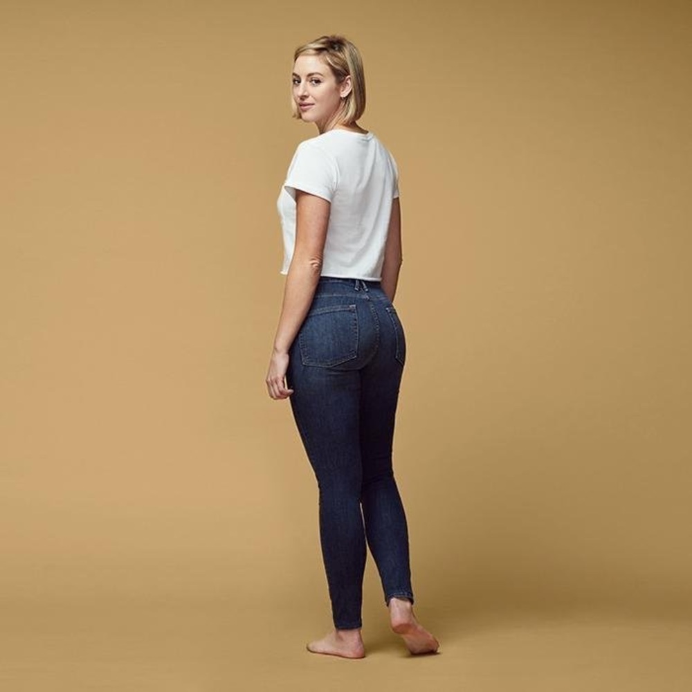GOOD AMERICAN SKINNY JEAN GOOD LEG CROP